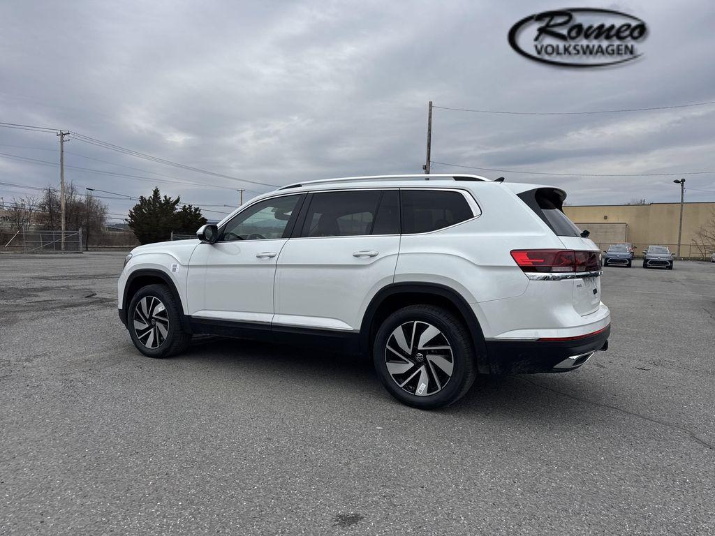 new 2025 Volkswagen Atlas car, priced at $46,238