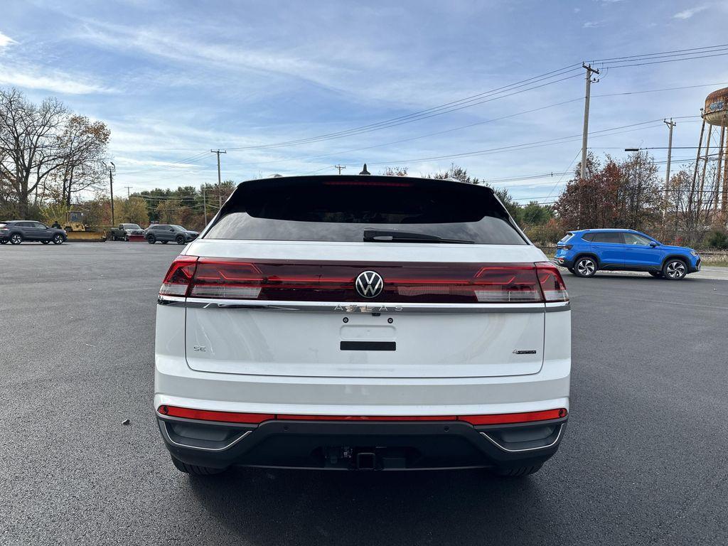 new 2026 Volkswagen Atlas Cross Sport car, priced at $45,893