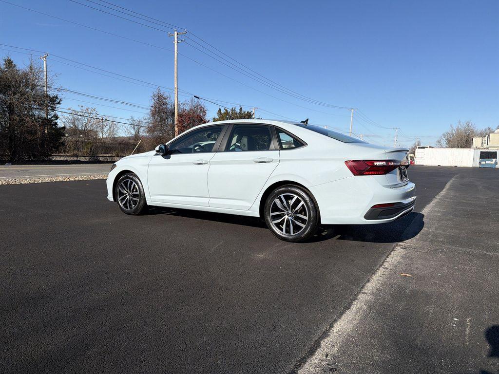 new 2025 Volkswagen Jetta car, priced at $27,019