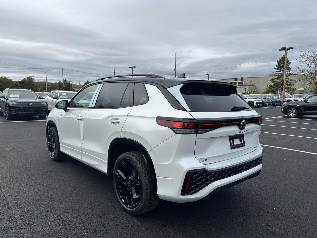 new 2025 Volkswagen Tiguan car, priced at $37,396