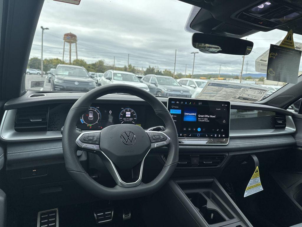 new 2025 Volkswagen Tiguan car, priced at $37,396