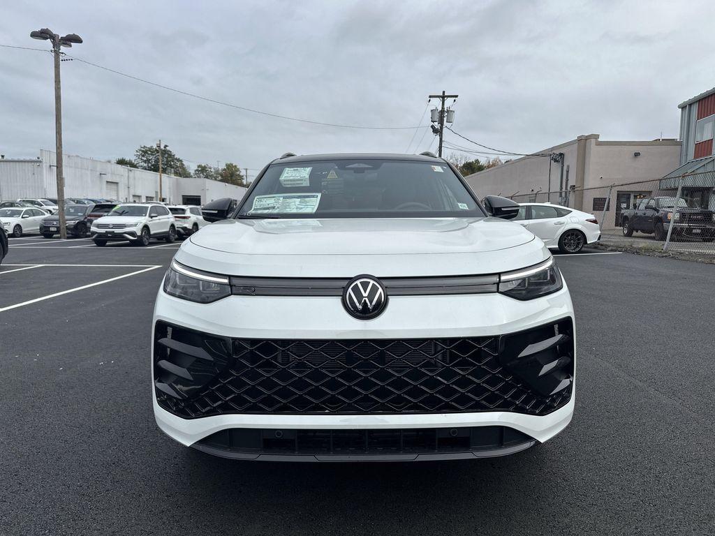 new 2025 Volkswagen Tiguan car, priced at $37,396