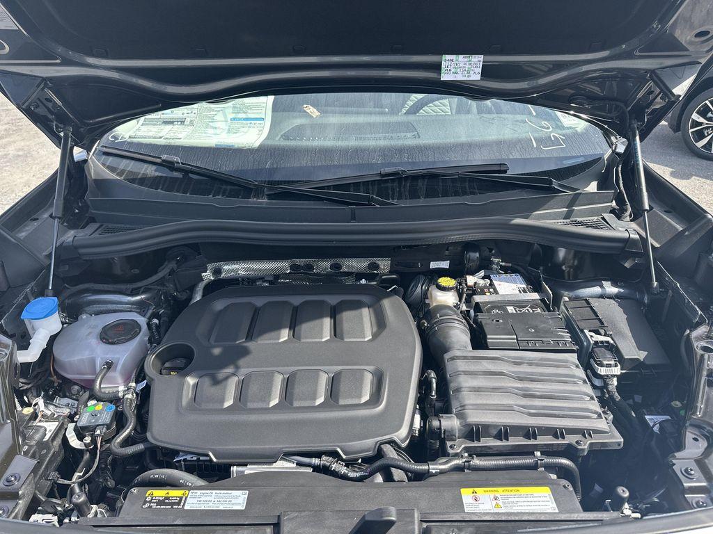 new 2025 Volkswagen Tiguan car, priced at $32,535