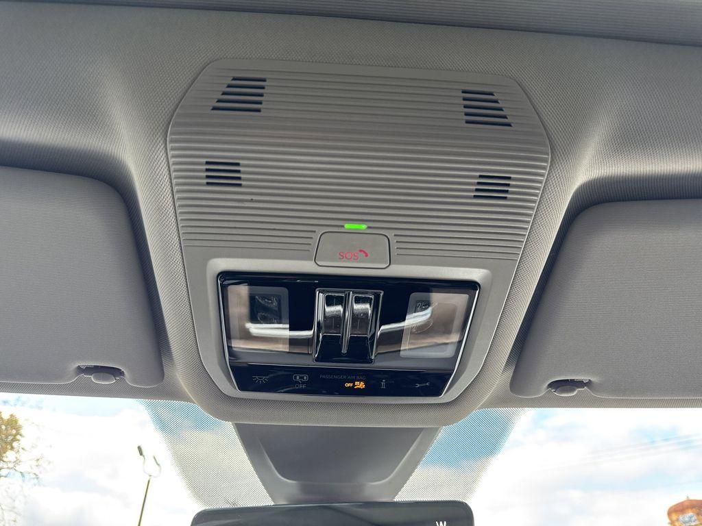 new 2026 Volkswagen Atlas car, priced at $47,870