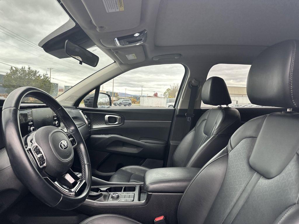 used 2021 Kia Sorento car, priced at $22,995