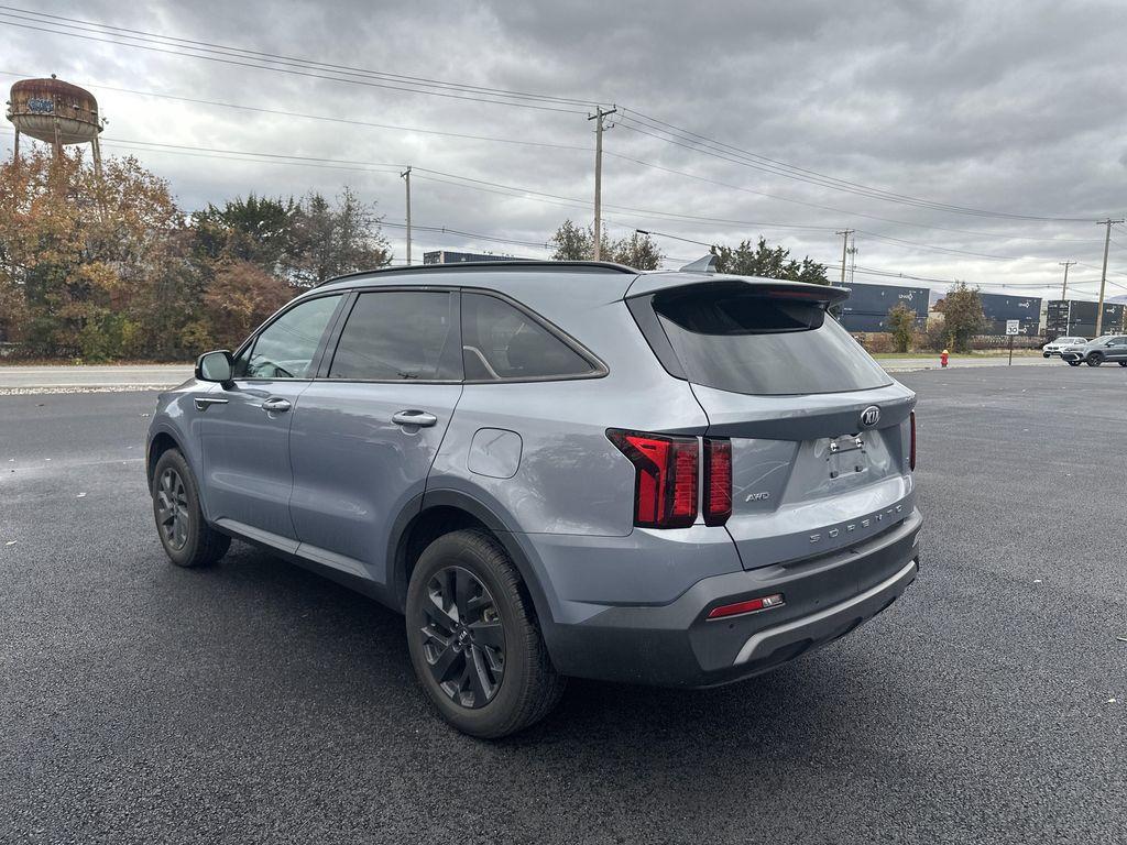 used 2021 Kia Sorento car, priced at $22,995