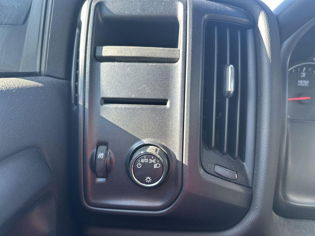 used 2014 Chevrolet Silverado 1500 car, priced at $16,441