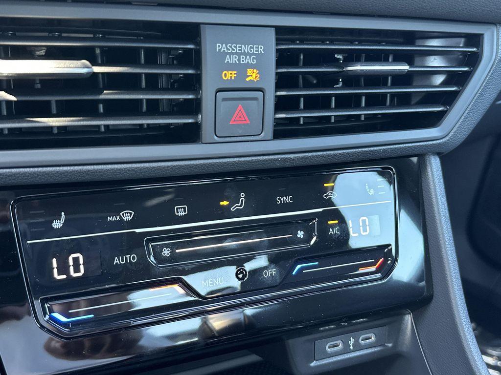 new 2025 Volkswagen Jetta car, priced at $24,303