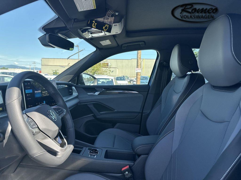 new 2025 Volkswagen Tiguan car, priced at $38,106