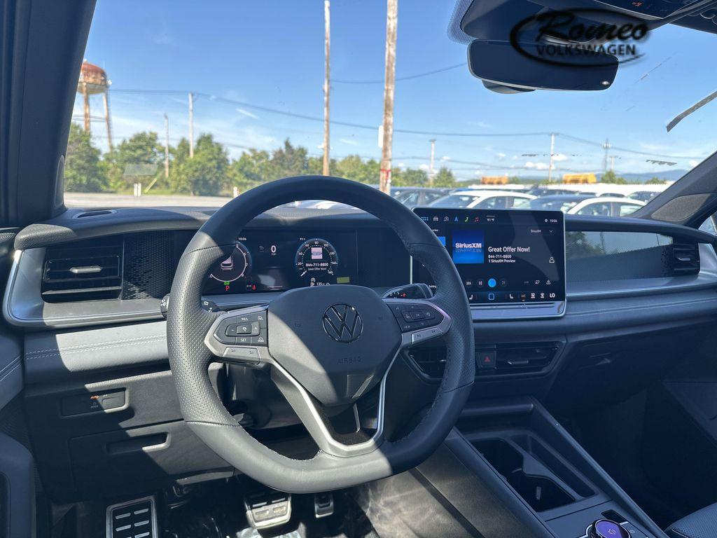 new 2025 Volkswagen Tiguan car, priced at $38,106