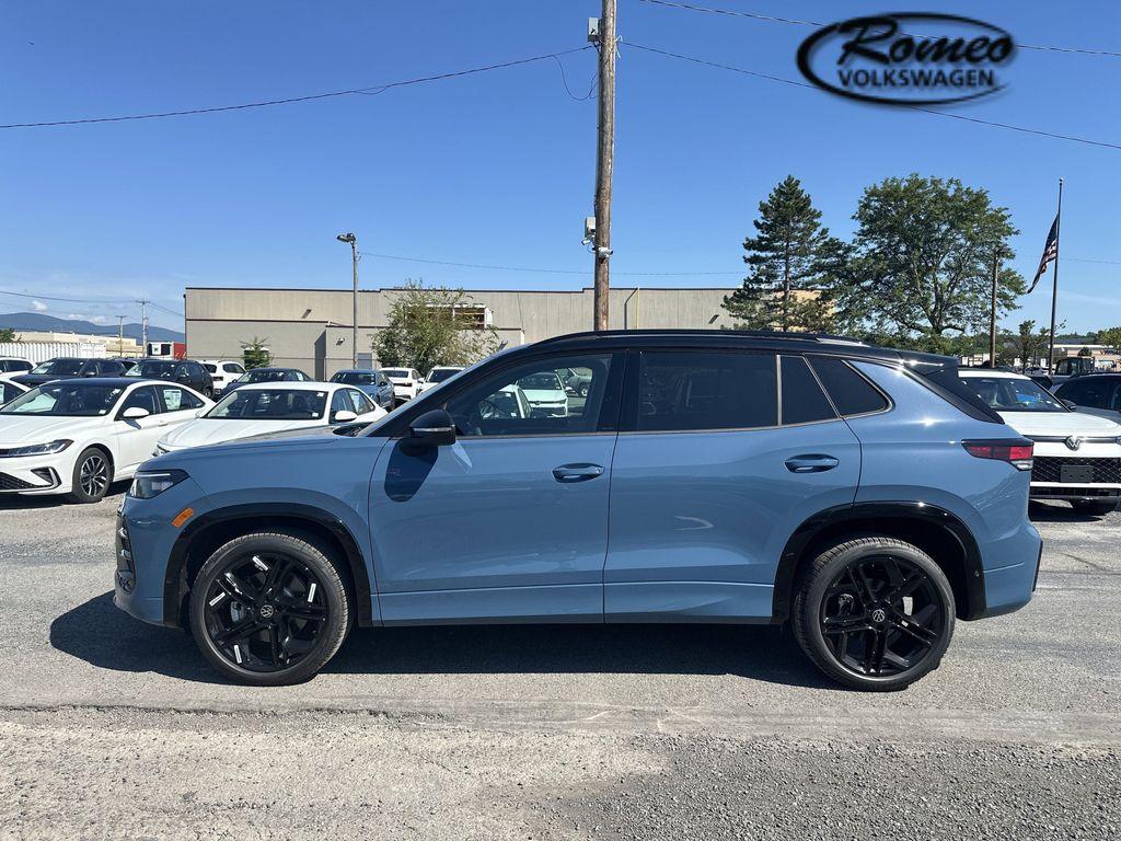 new 2025 Volkswagen Tiguan car, priced at $38,106