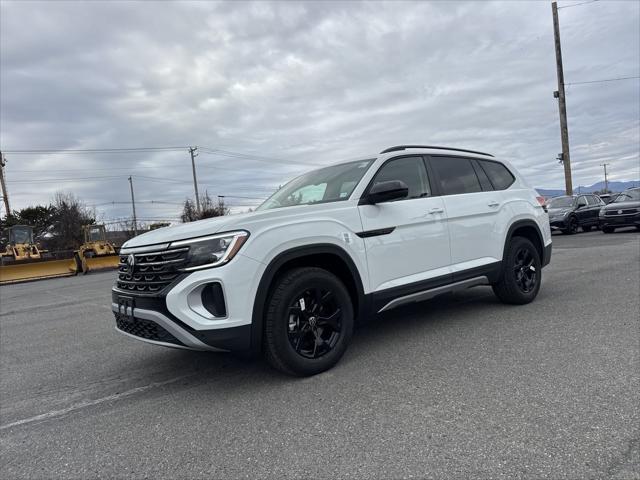 new 2025 Volkswagen Atlas car, priced at $45,951