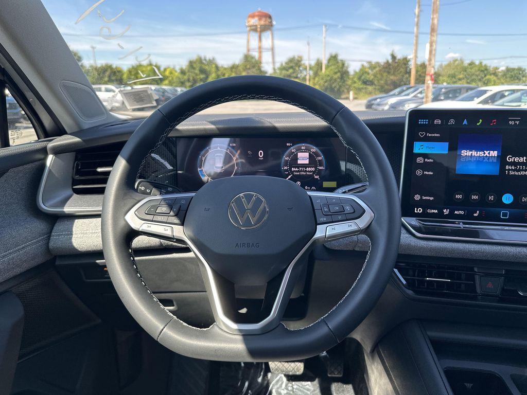 new 2025 Volkswagen Tiguan car, priced at $31,171