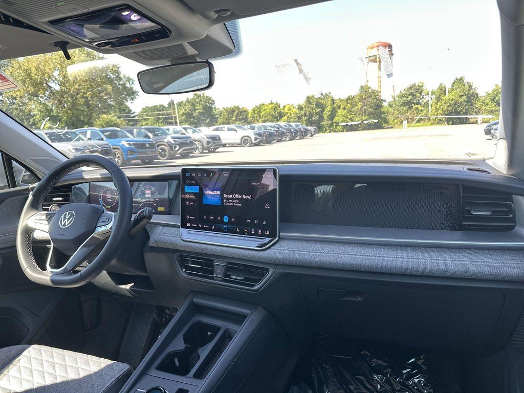 new 2025 Volkswagen Tiguan car, priced at $31,171