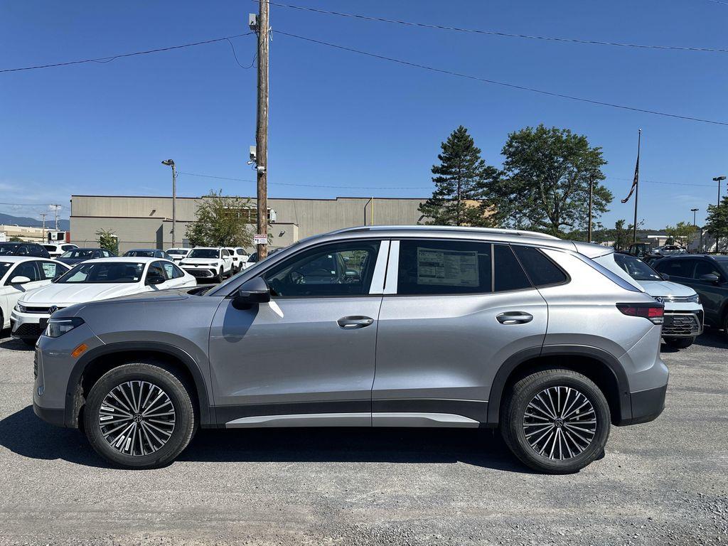 new 2025 Volkswagen Tiguan car, priced at $31,171