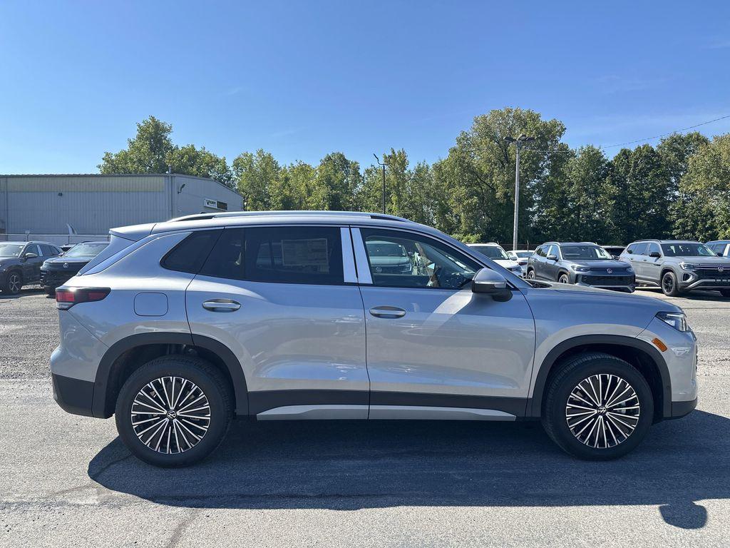 new 2025 Volkswagen Tiguan car, priced at $31,171