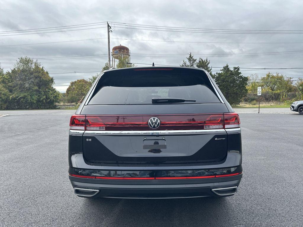 new 2026 Volkswagen Atlas car, priced at $40,329