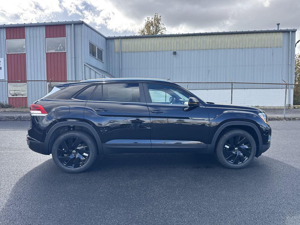 new 2026 Volkswagen Atlas Cross Sport car, priced at $46,533