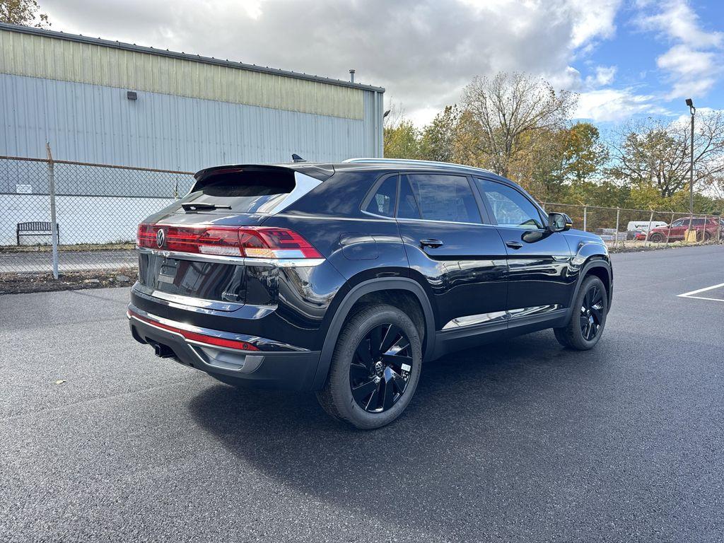 new 2026 Volkswagen Atlas Cross Sport car, priced at $46,533