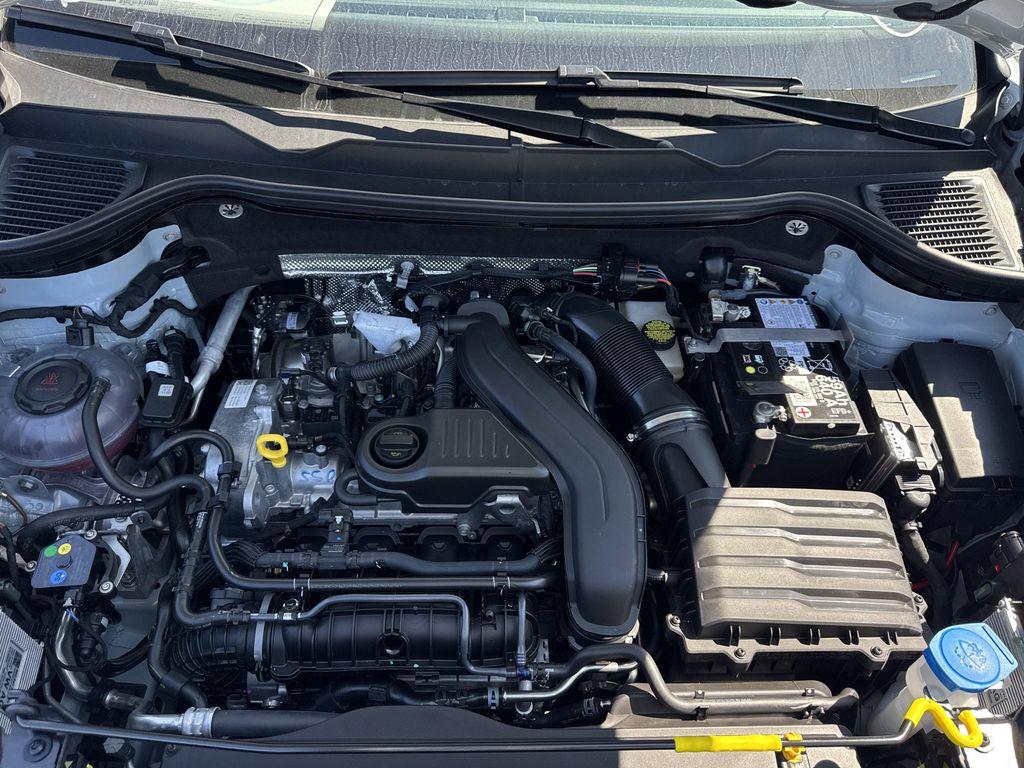 new 2025 Volkswagen Taos car, priced at $32,091