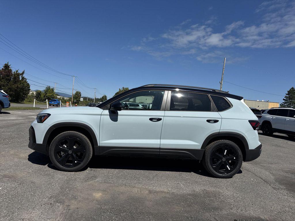 new 2025 Volkswagen Taos car, priced at $32,091