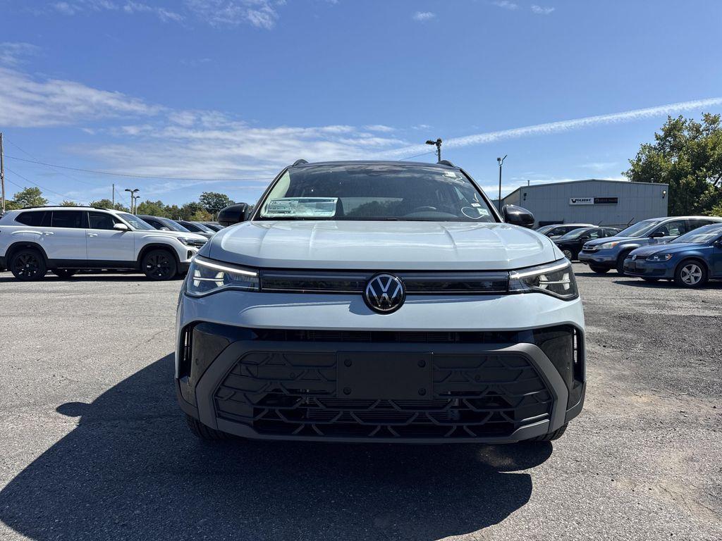 new 2025 Volkswagen Taos car, priced at $32,091