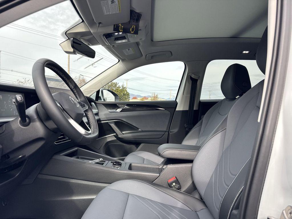 new 2026 Volkswagen Tiguan car, priced at $36,085