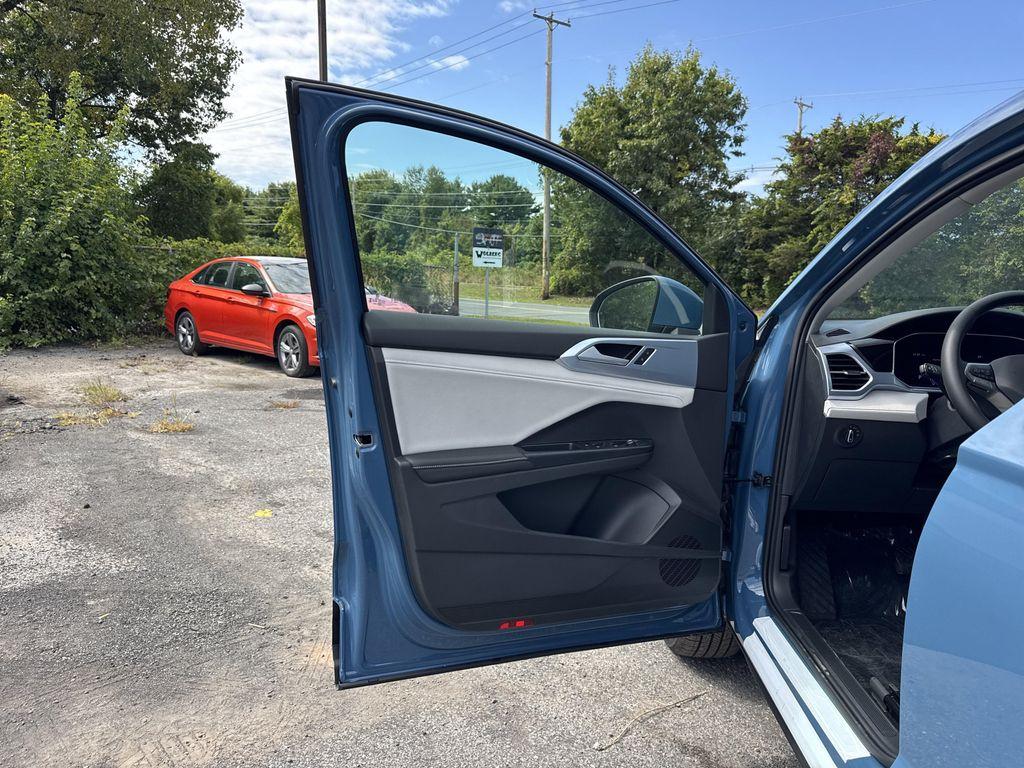 new 2025 Volkswagen Taos car, priced at $28,732