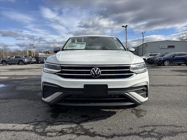 new 2024 Volkswagen Tiguan car, priced at $33,051