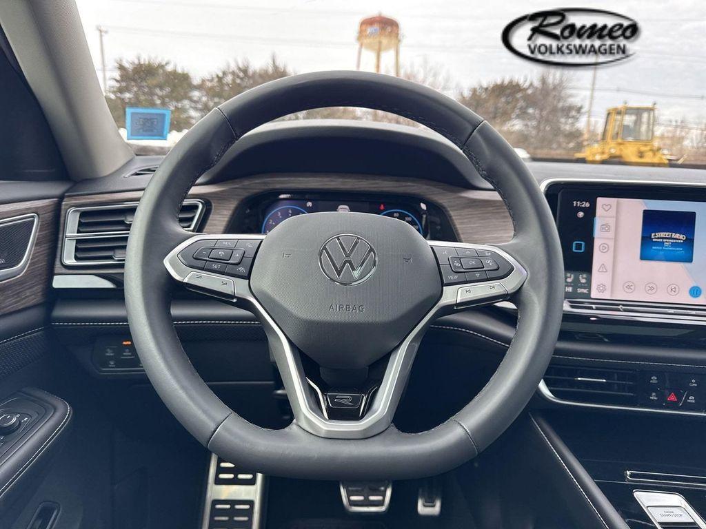 new 2025 Volkswagen Atlas car, priced at $50,315