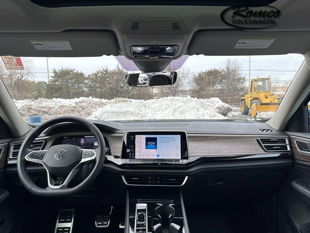 new 2025 Volkswagen Atlas car, priced at $50,315