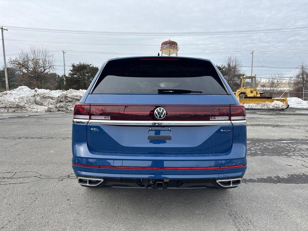 new 2025 Volkswagen Atlas car, priced at $49,565