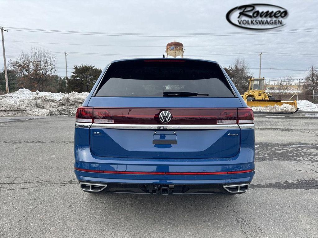 new 2025 Volkswagen Atlas car, priced at $50,315