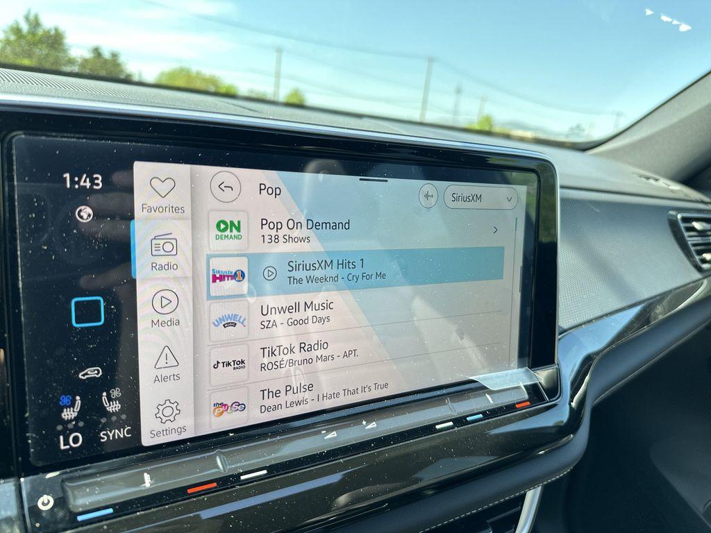 new 2025 Volkswagen Atlas Cross Sport car, priced at $45,621