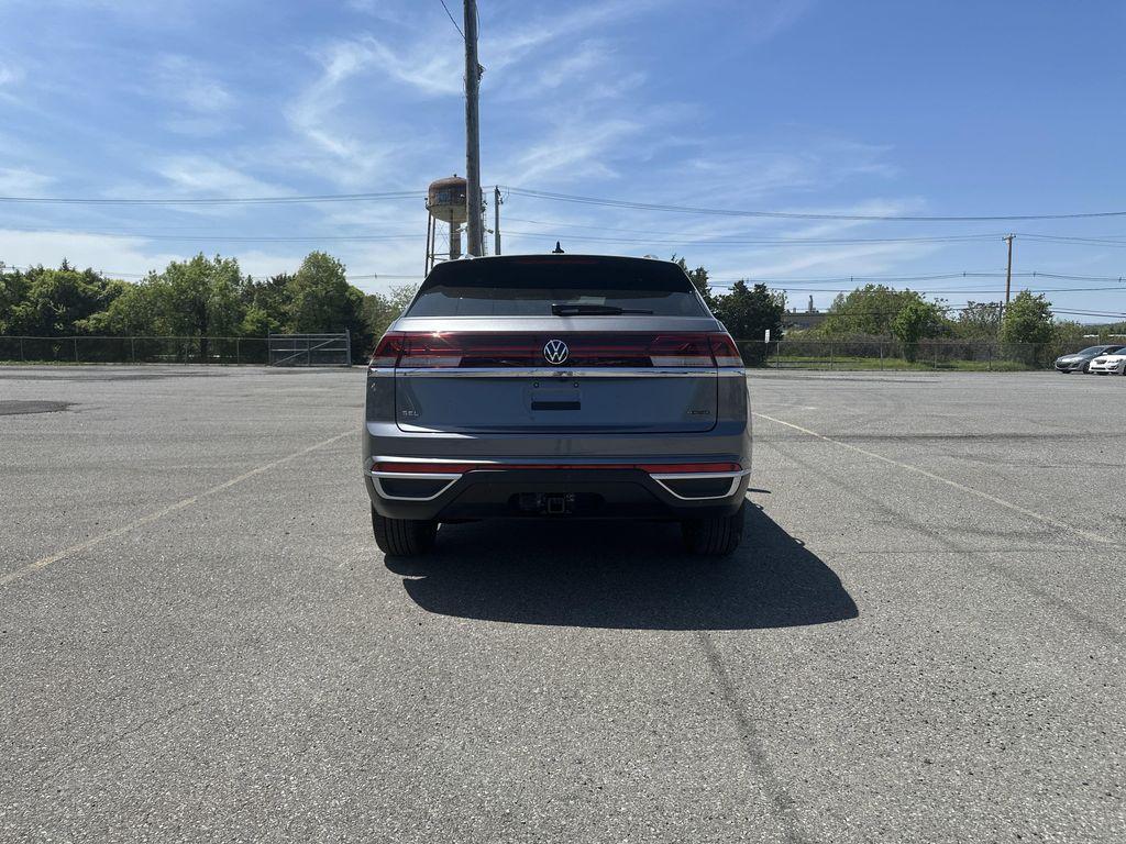 new 2025 Volkswagen Atlas Cross Sport car, priced at $45,075