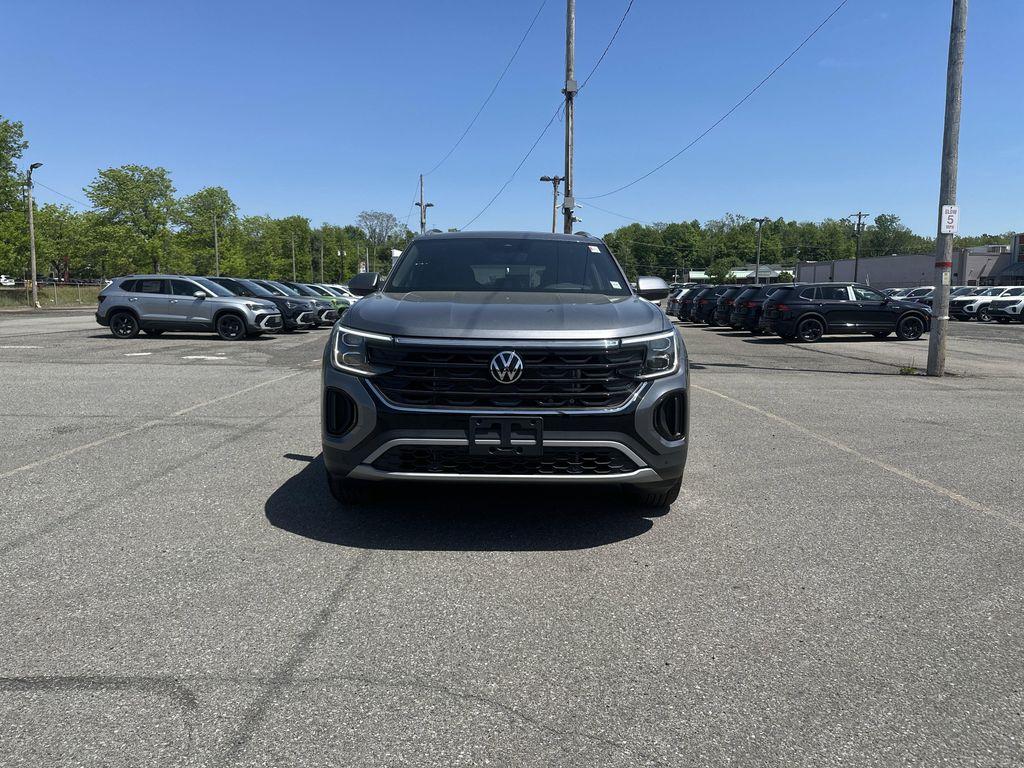 new 2025 Volkswagen Atlas Cross Sport car, priced at $45,621