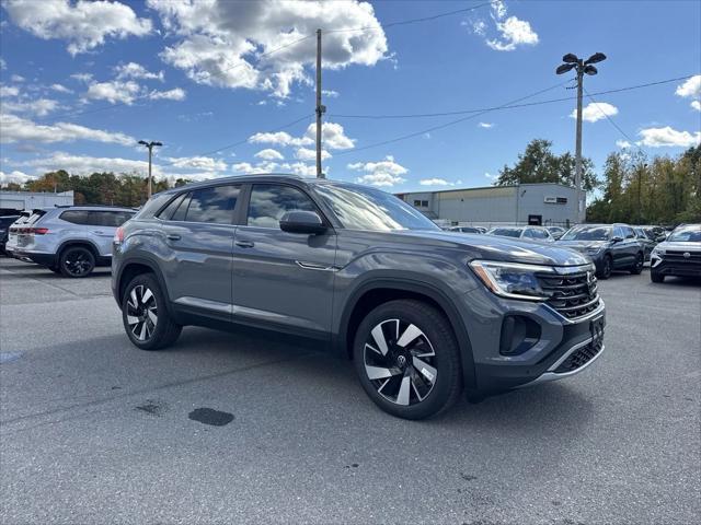 new 2024 Volkswagen Atlas Cross Sport car, priced at $42,675