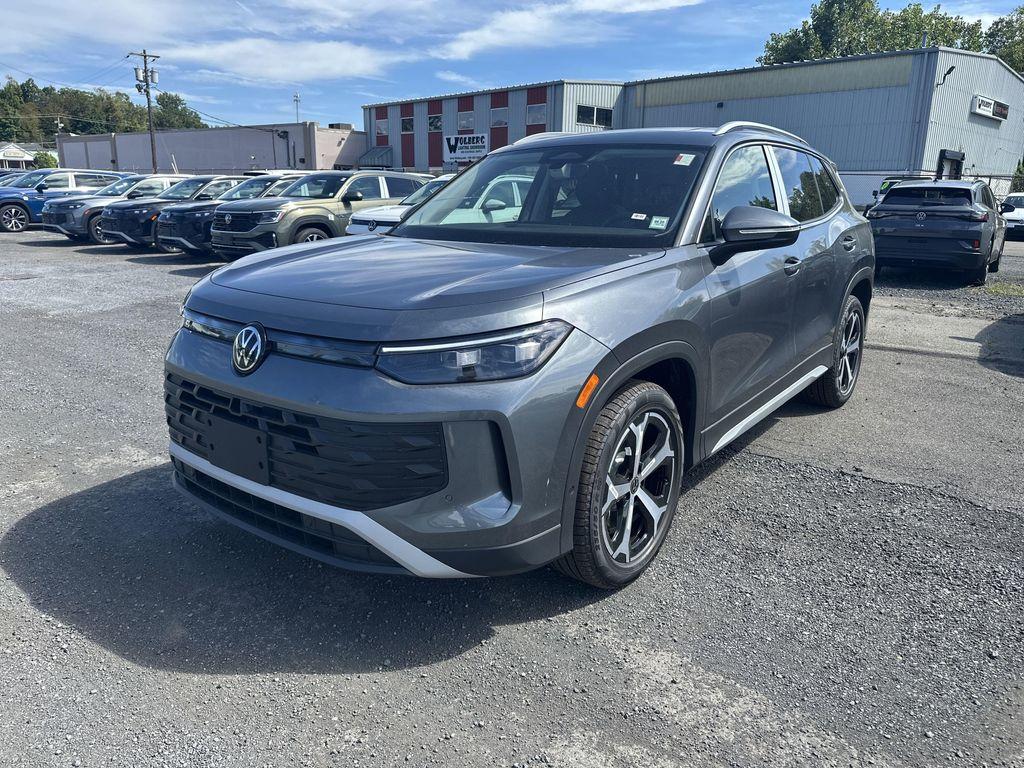 new 2025 Volkswagen Tiguan car, priced at $34,871