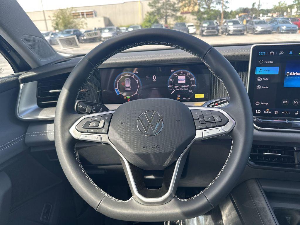 new 2025 Volkswagen Tiguan car, priced at $34,871