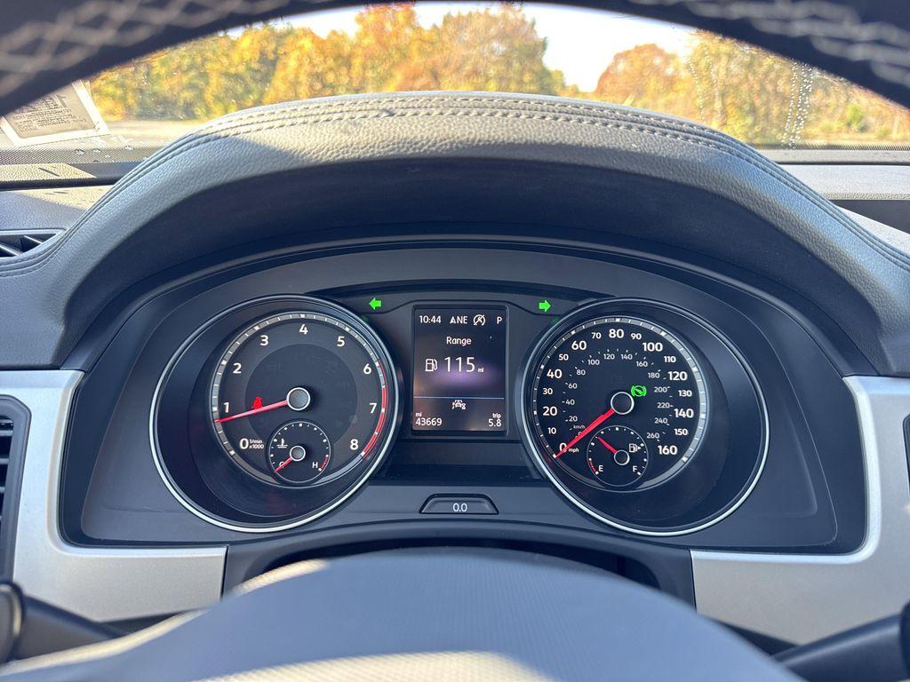 used 2021 Volkswagen Atlas car, priced at $23,995