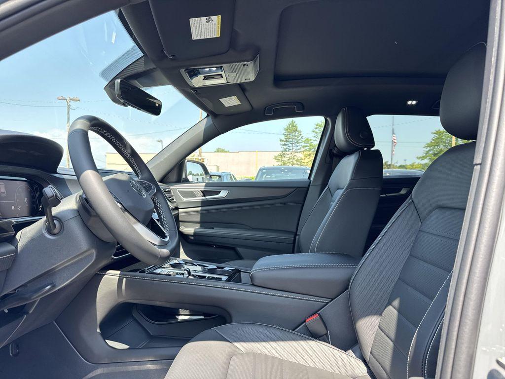 new 2025 Volkswagen Atlas Cross Sport car, priced at $46,076