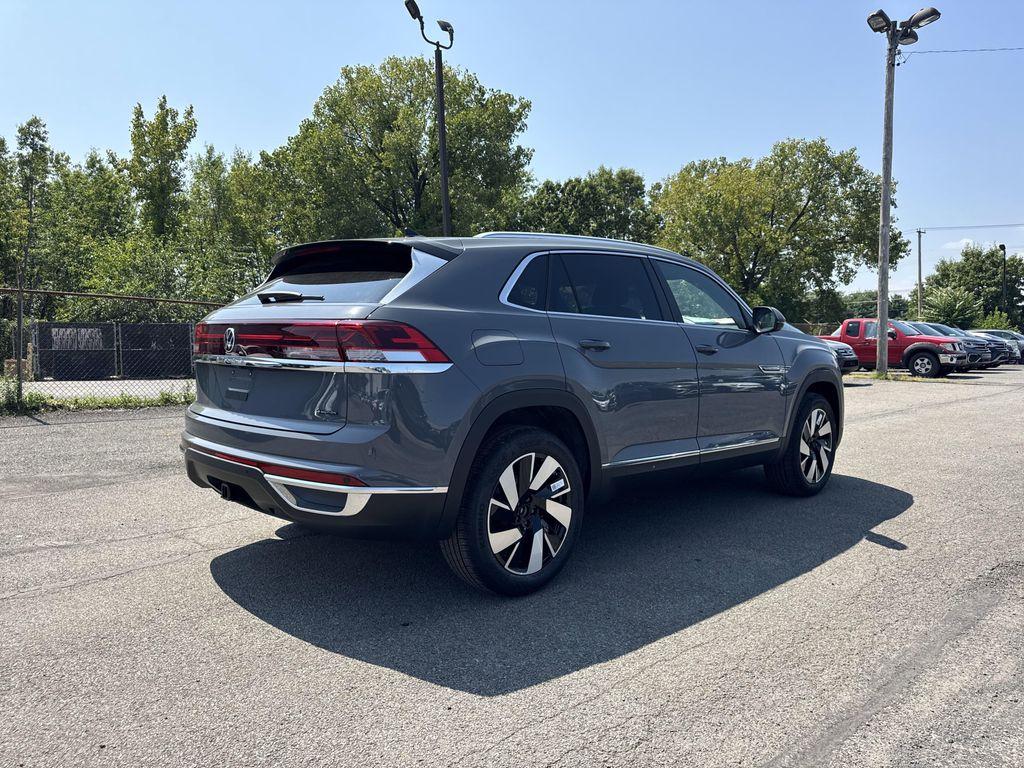 new 2025 Volkswagen Atlas Cross Sport car, priced at $46,076