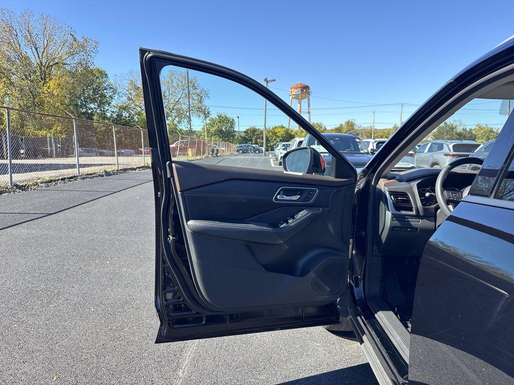 used 2021 Nissan Rogue car, priced at $19,795