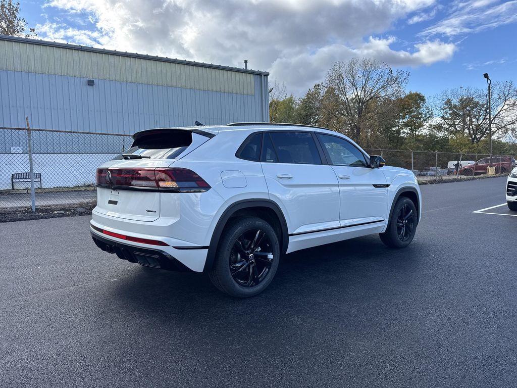 new 2026 Volkswagen Atlas Cross Sport car, priced at $51,133