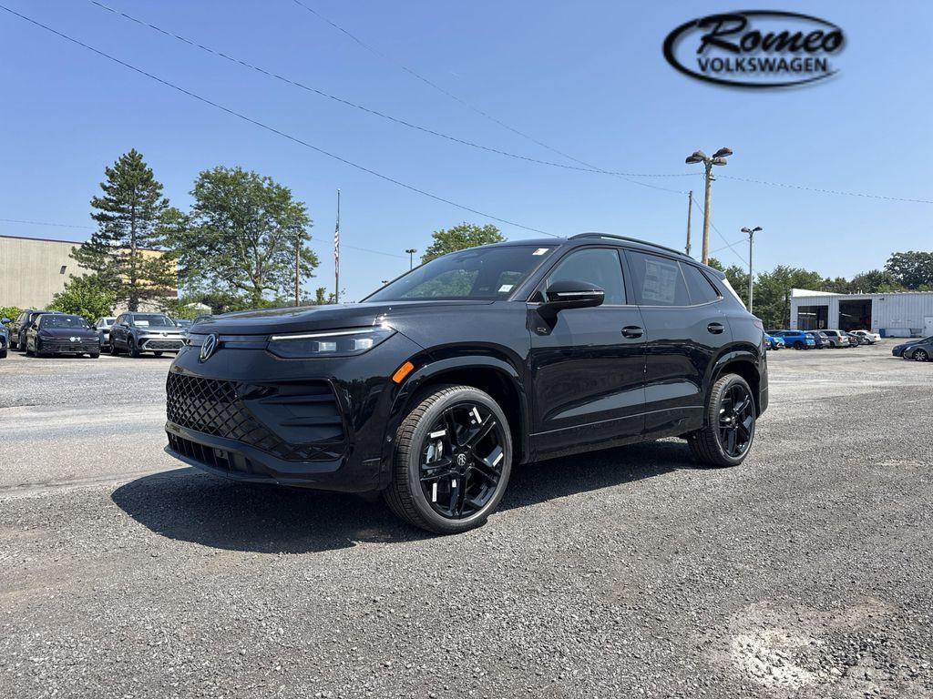 new 2025 Volkswagen Tiguan car, priced at $37,692