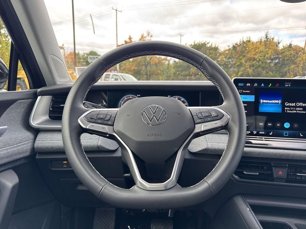 new 2025 Volkswagen Tiguan car, priced at $30,882