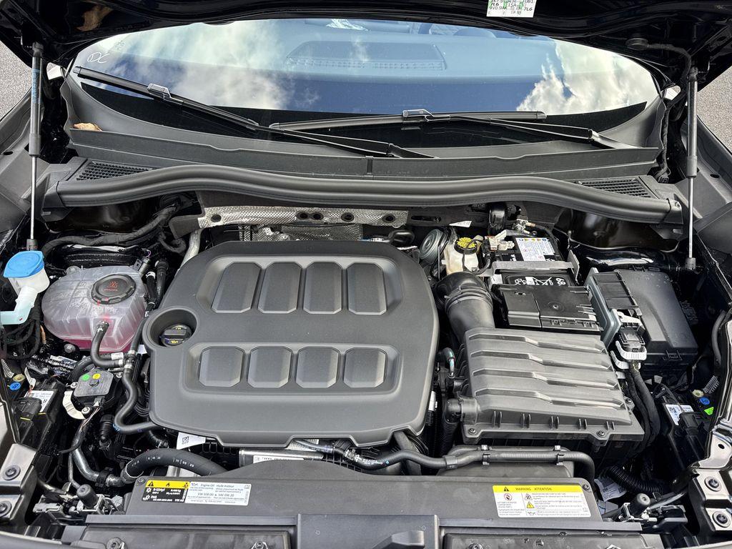 new 2025 Volkswagen Tiguan car, priced at $30,882