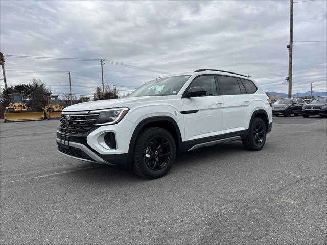 new 2025 Volkswagen Atlas car, priced at $45,951