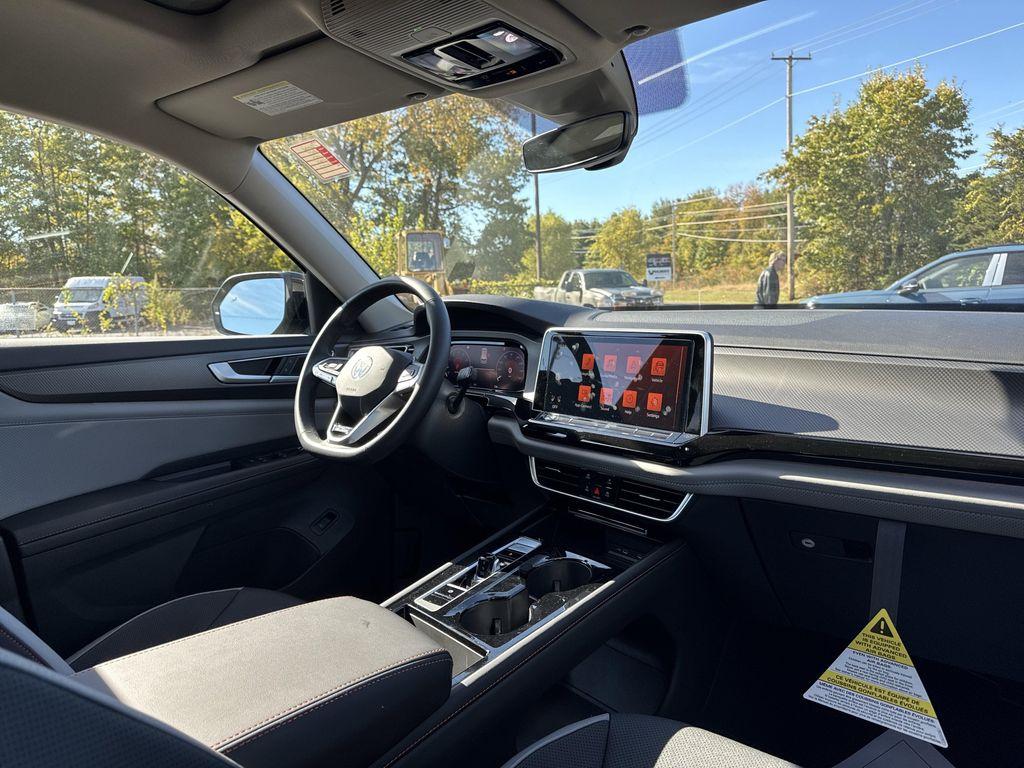 used 2025 Volkswagen Atlas car, priced at $43,295