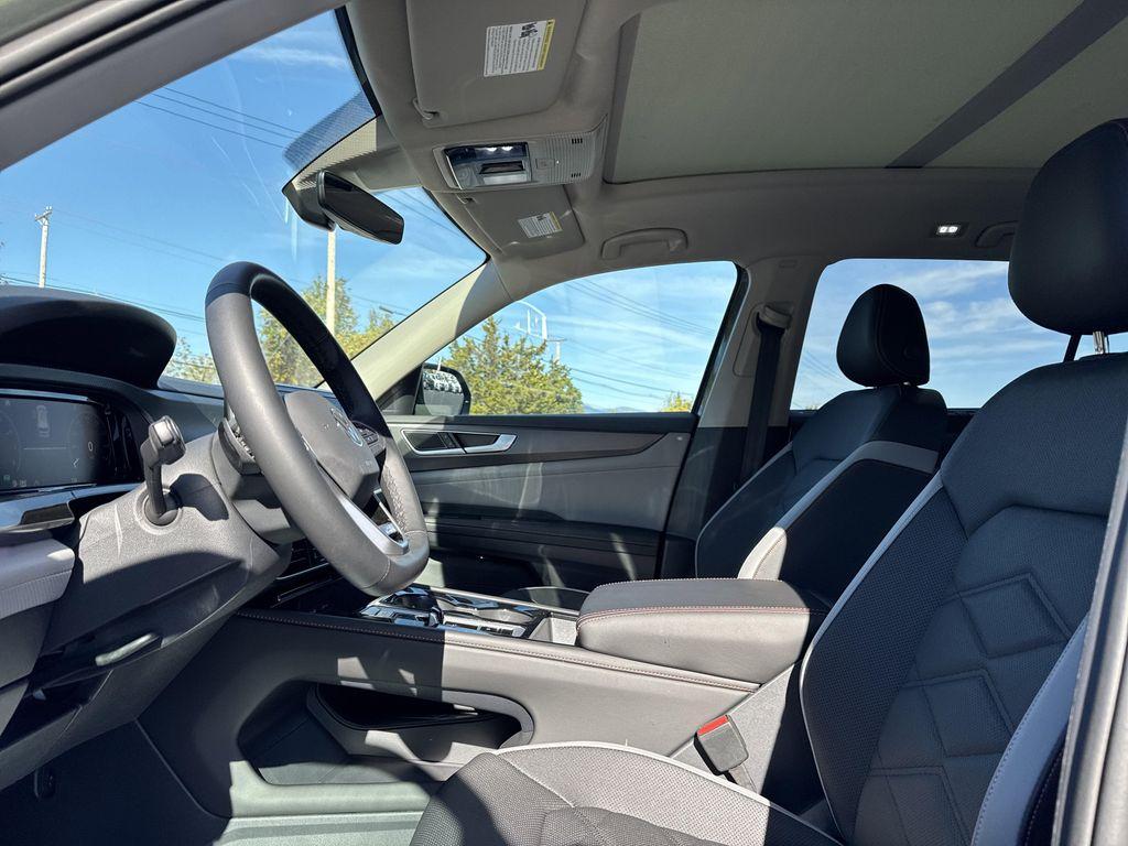 used 2025 Volkswagen Atlas car, priced at $43,295